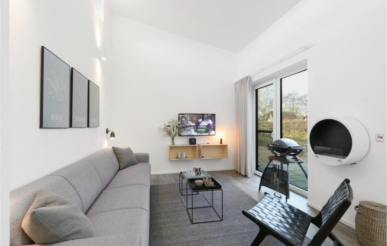 2 Bedroom Gorgeous Home In Lembruch-Duemmer See Eksteriør billede